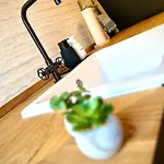 דירה Suburban Loft *